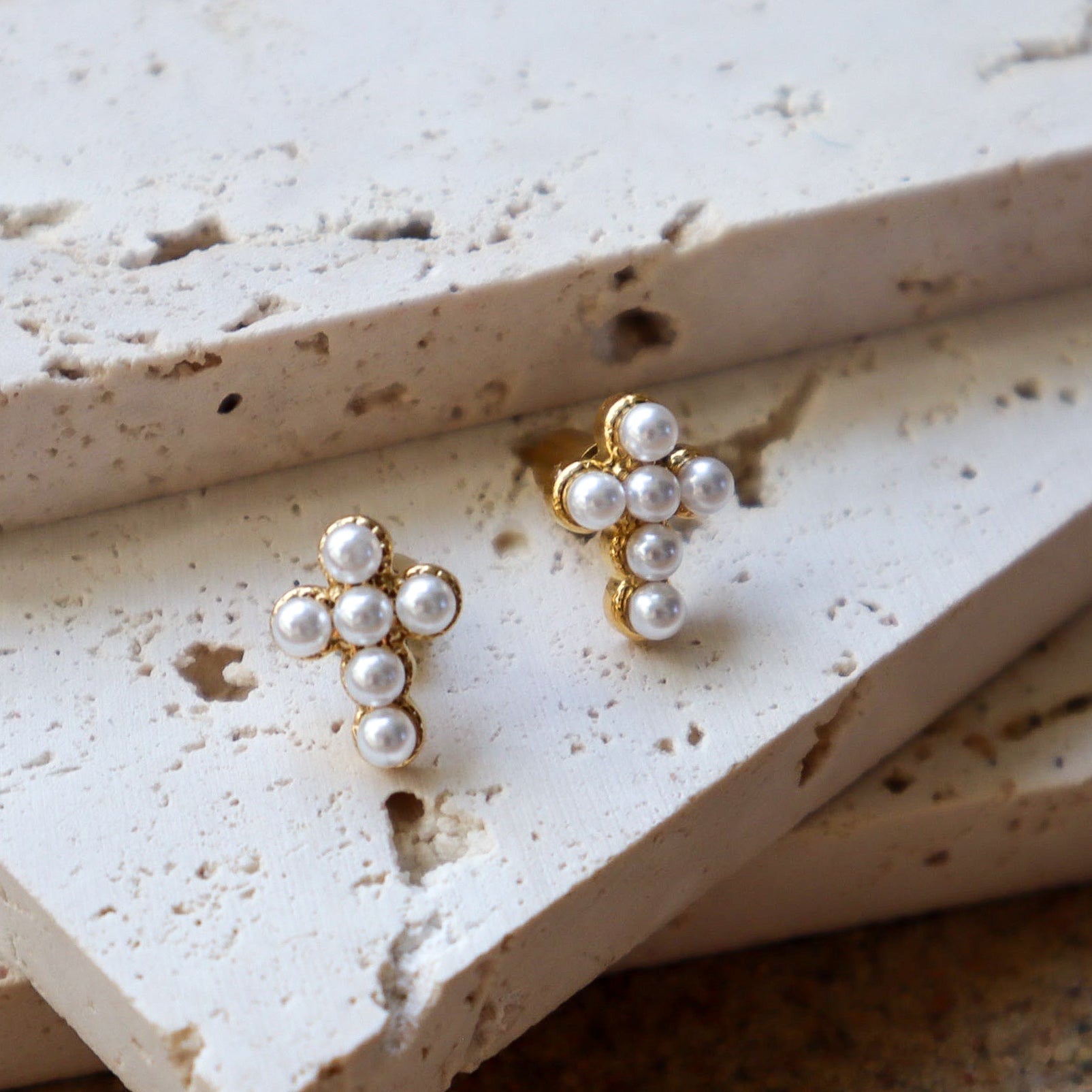 Cross pearl stud 18k gold close up hypoallergenic earrings