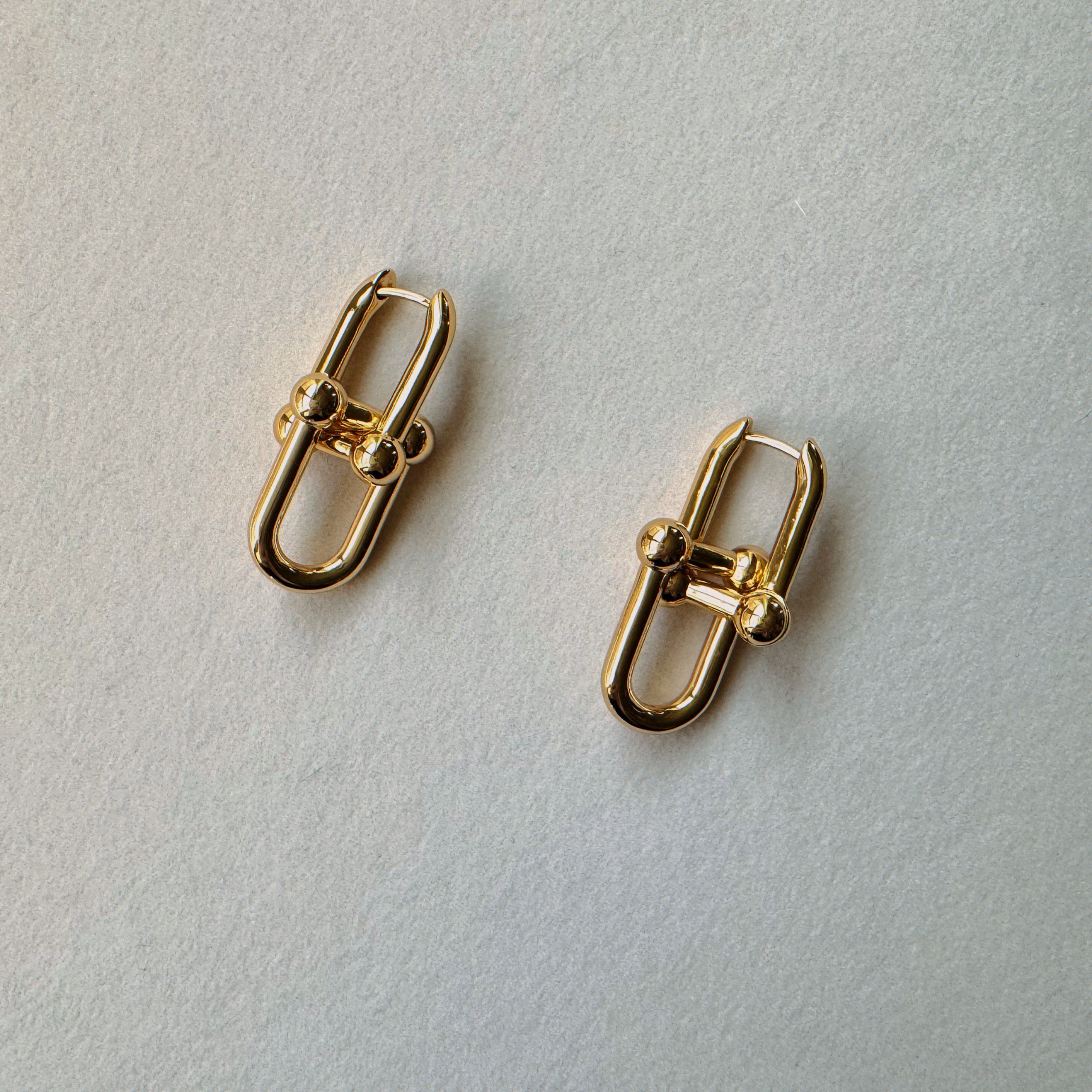 18k gold hypoallergenic monaco hardware link earrings side photo